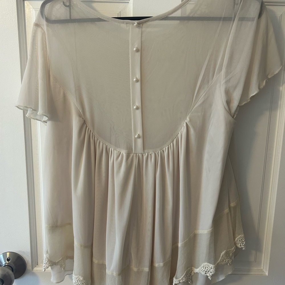 Ultra Pink Cream Lace Blouse - Picture 2 of 4